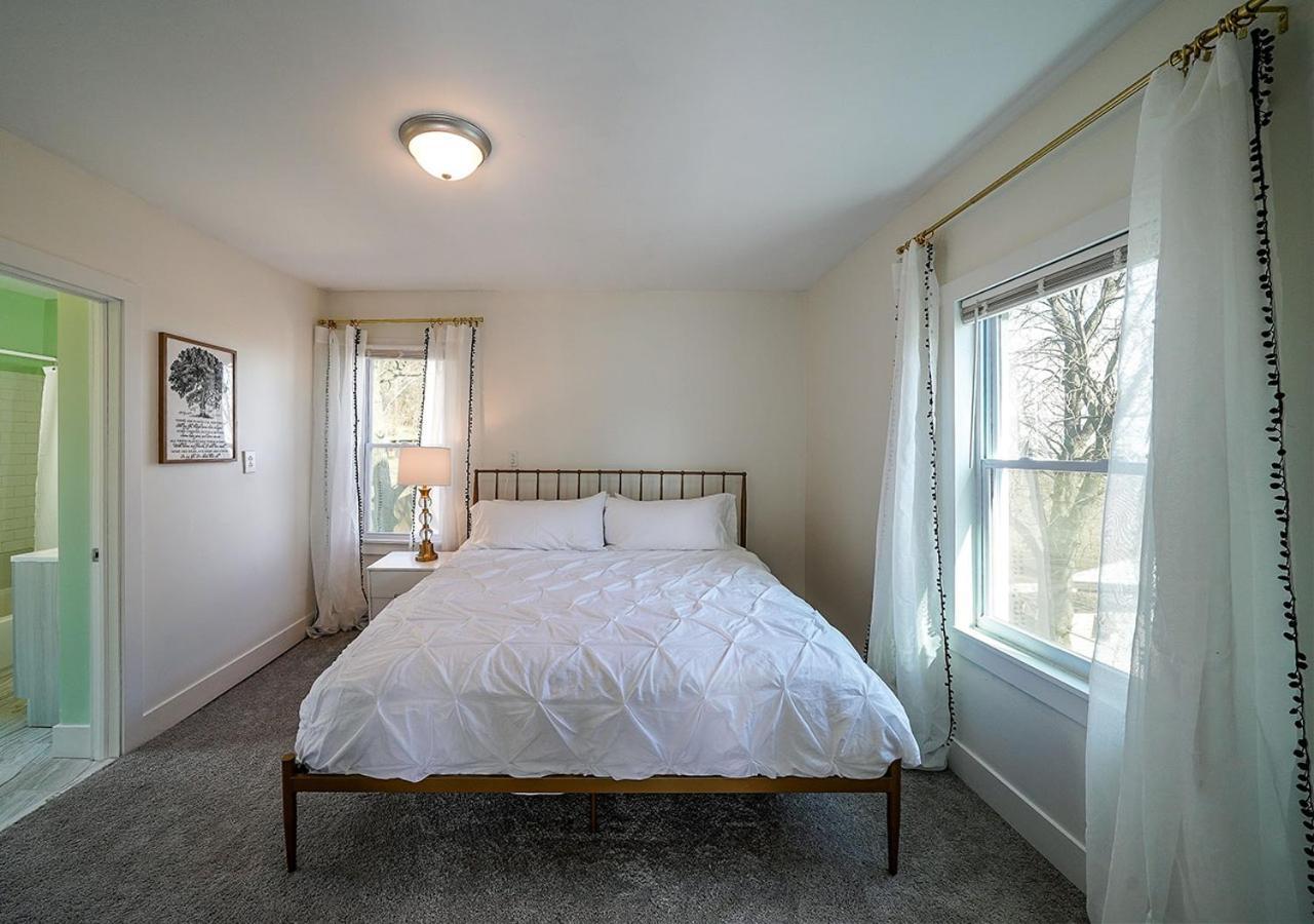 Tremont! 7 Min To Downtown Cleveland Villa Luaran gambar